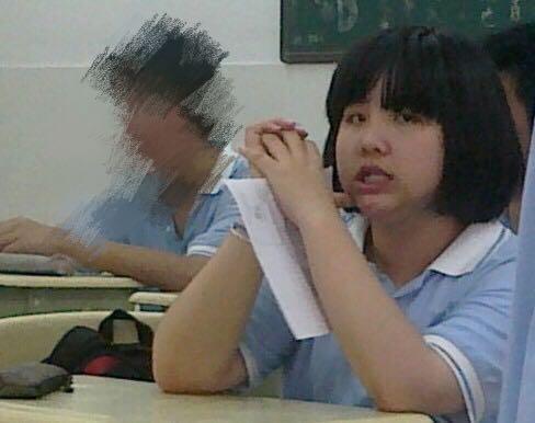 娜鸡-知乎好看女生小牌子的衣服图片