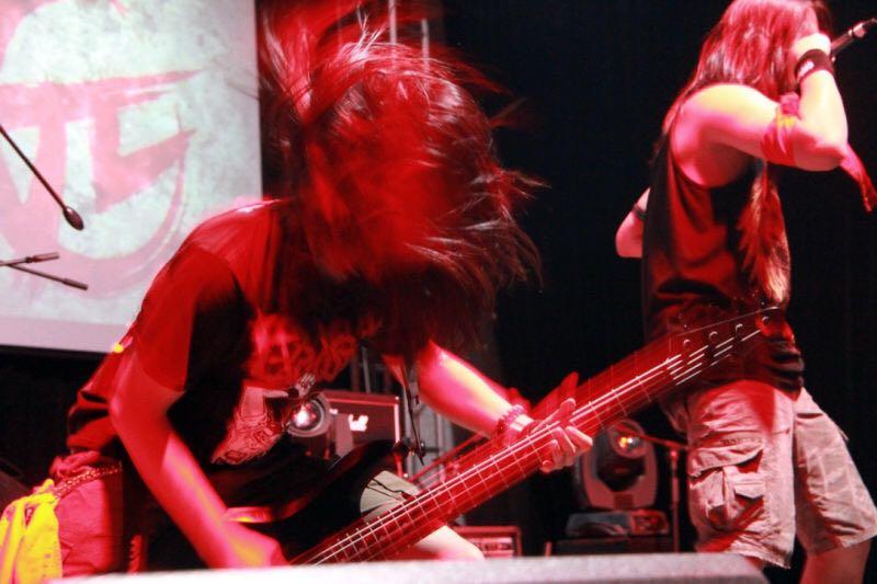 <em>男生怎么样</em>才能留长<em>头发</em>? - <em>张</em>亮亮的回答 - 知