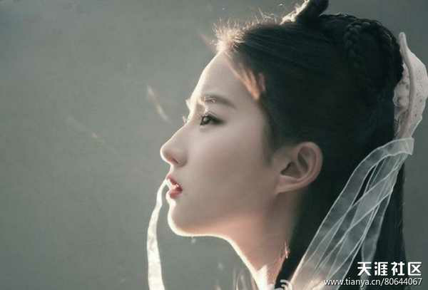 如何客观评价范冰冰的长相?