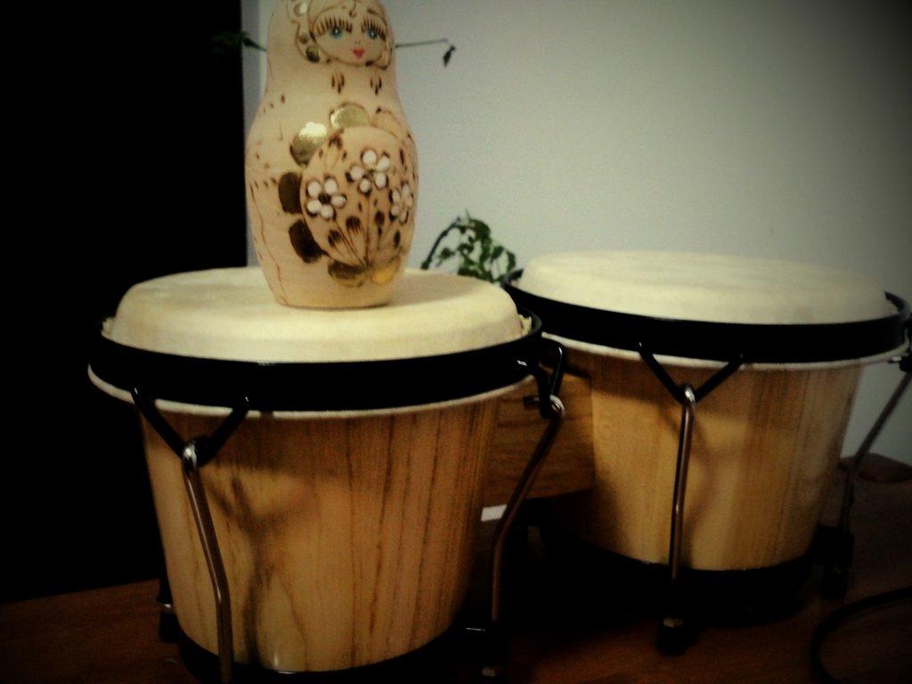 在家录歌,木吉他和人声,请问什么样的设备性价