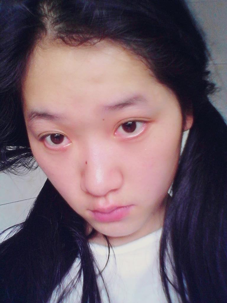 双马尾怎么绑才显得萌? - 林里的回答