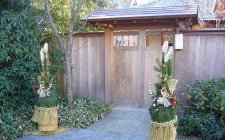 日本过年时用竹子作的那个东西叫啥有啥用呢?