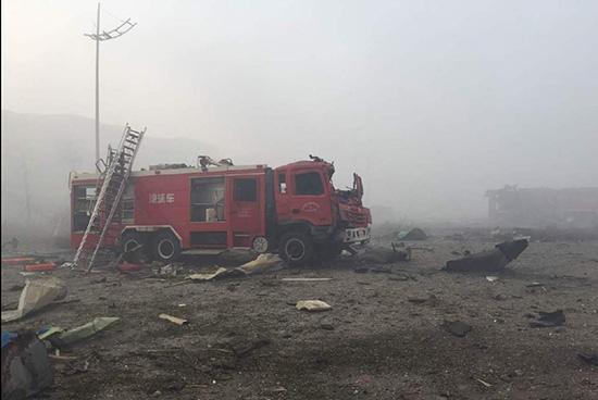 怎么看待天津塘沽爆炸消防员牺牲? - 事故