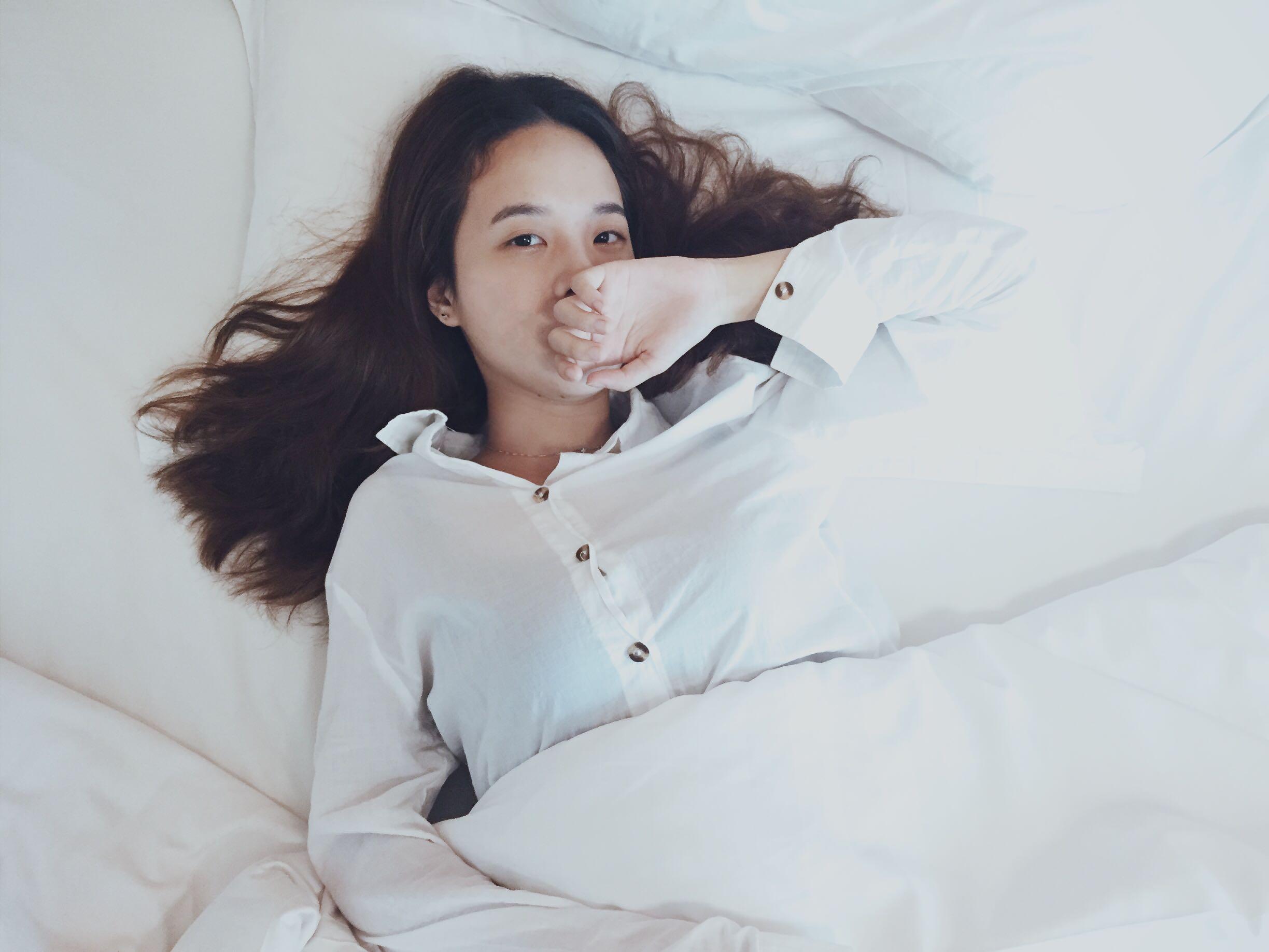 看待女生拍私房?-楚昕韵的回答喜欢听民谣女生图片