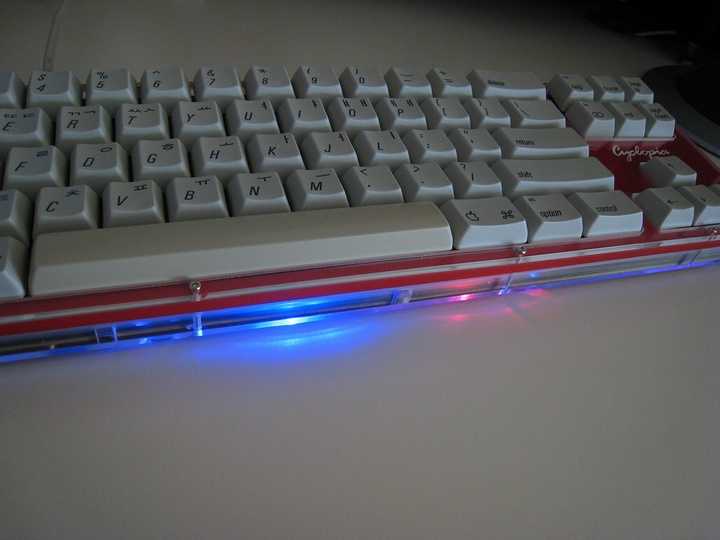 机械键盘轴区别_机械键盘黄轴与茶轴区别_机械键盘轴的区别 知乎