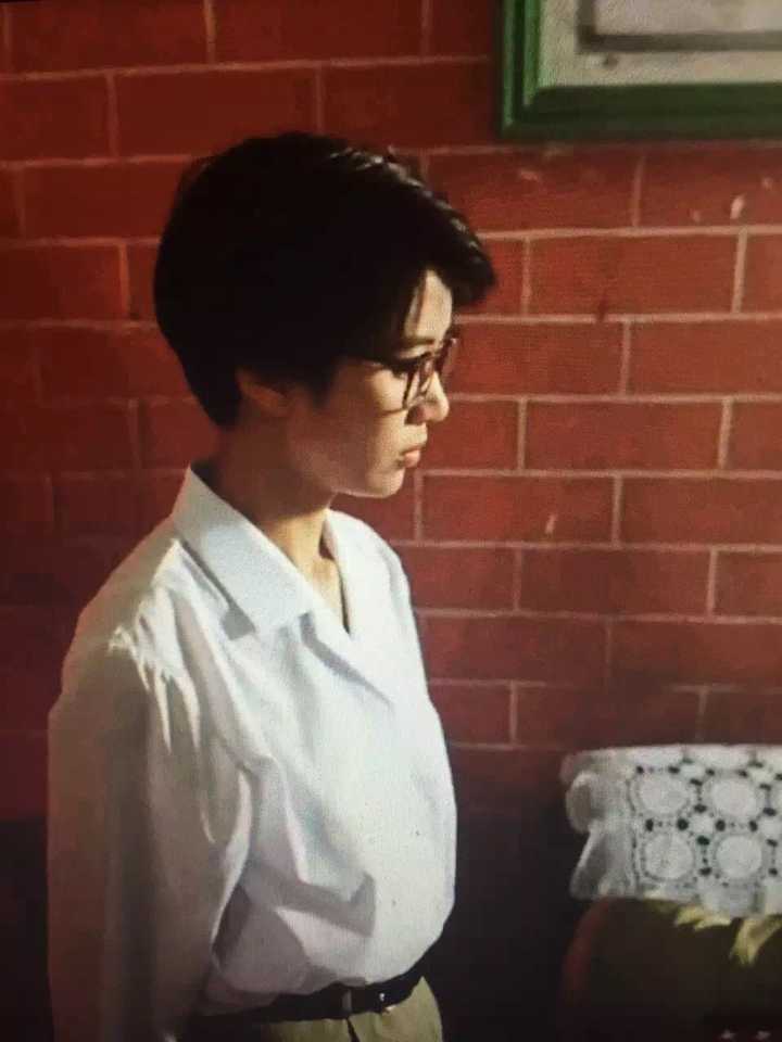 影视作品中有哪些经典的短发女性形象?