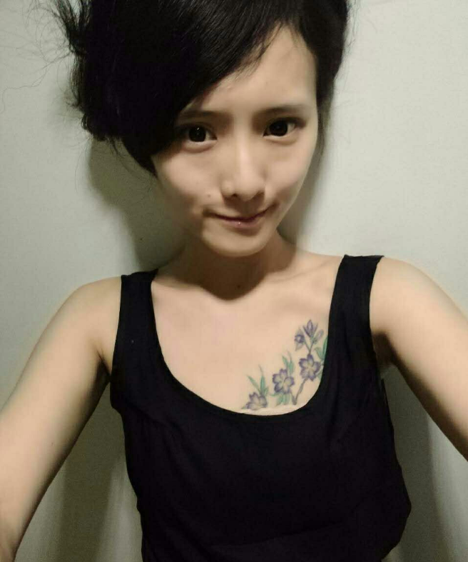 但是有些戴着眼镜看起来很斯文的会假装睡着 你这个问题很幼稚.