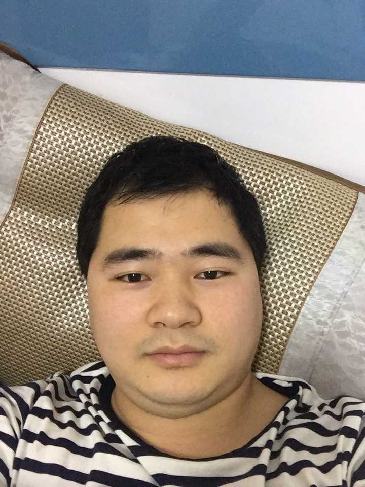 男孩由帅变丑是怎样一种体验?
