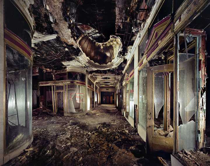 废弃的金库 被遗弃的地窖(也可能