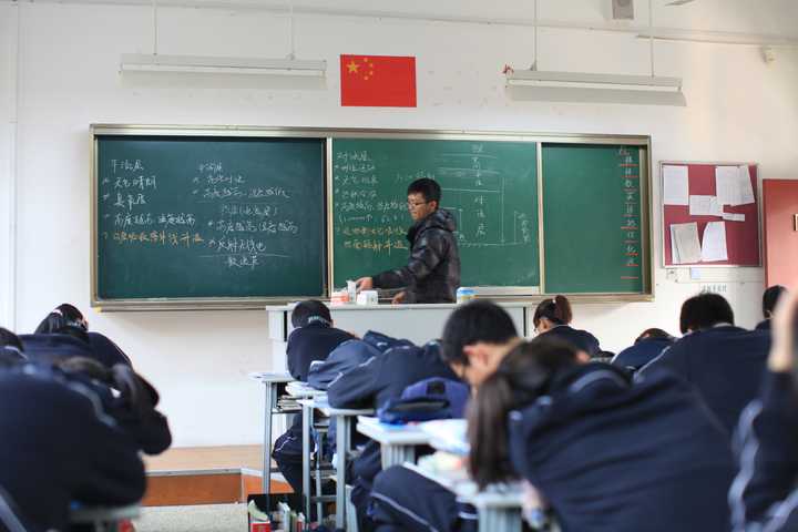 在上海市进才中学读书是怎样一种体验?