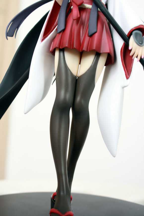 有哪些腿控和足控必看的动漫(或影视作品)?