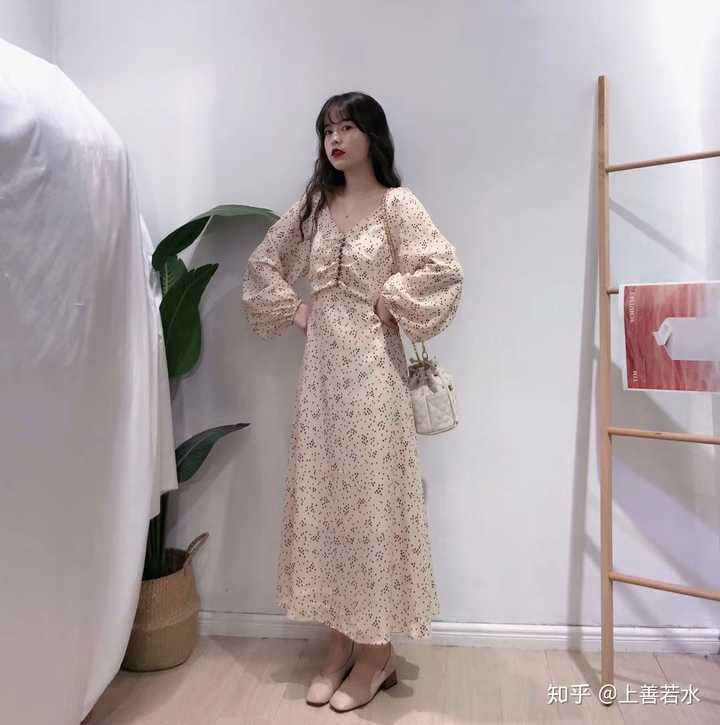 18度到23度穿什么衣服?