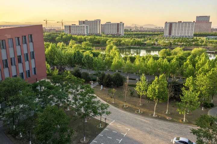 如何看待北京理工大学良乡校区分时段关闭学校大门启用北理桥?