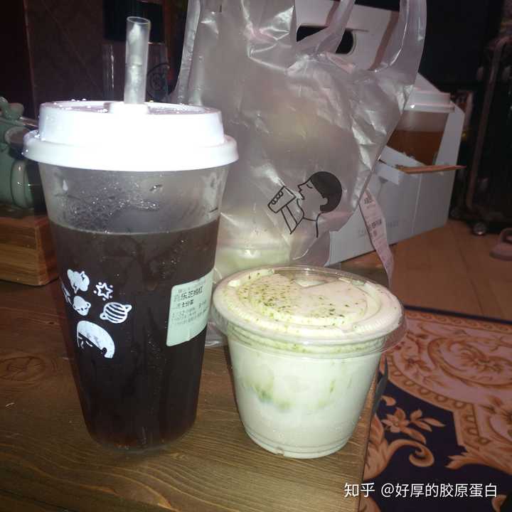 说说喝过哪些不好喝的网红奶茶?