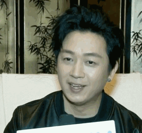 你被潘粤明的哪件事笑到不能自已?