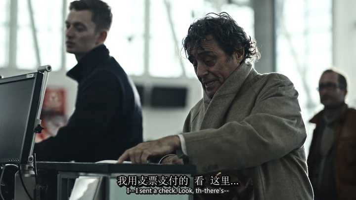 如何评价美剧《美国众神》s01e01?