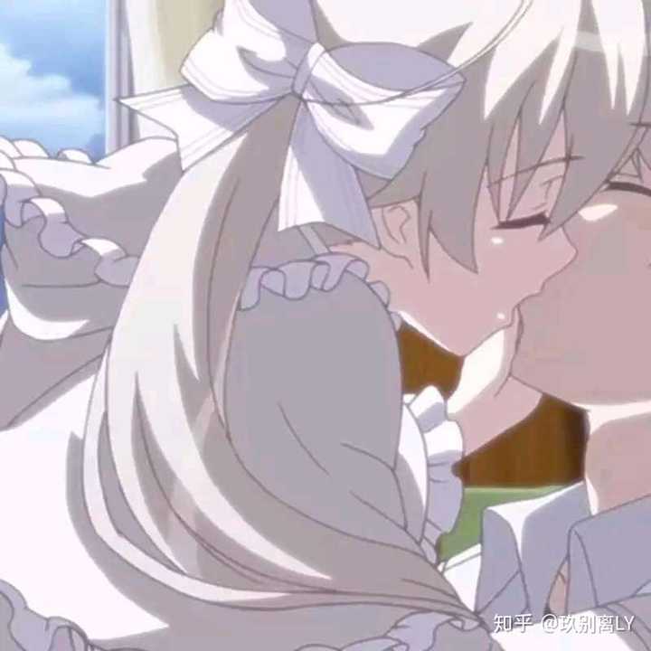 知友们能给我一些没有水印的动漫女生头像,闺蜜头像和