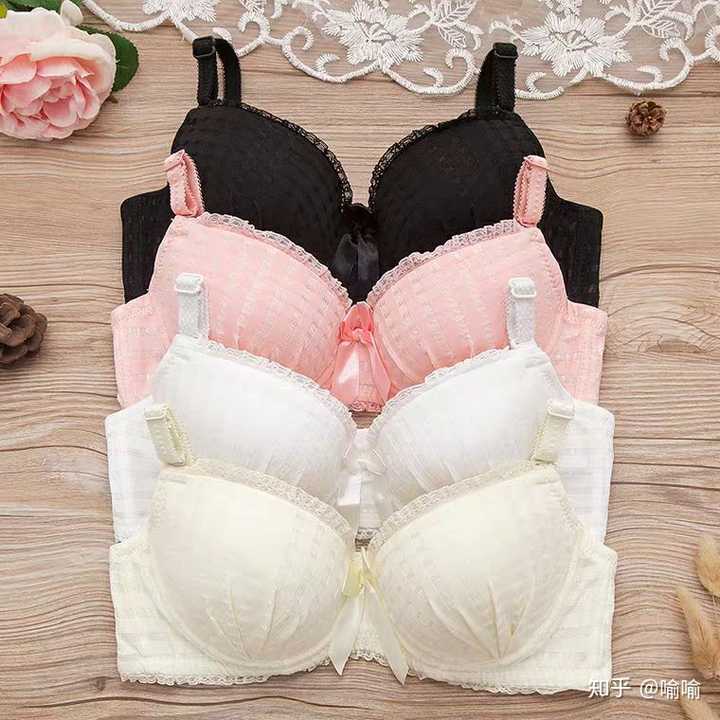 胸部老是会疼,去医院做彩超才知道是乳腺增生,医生建议穿不带钢圈的