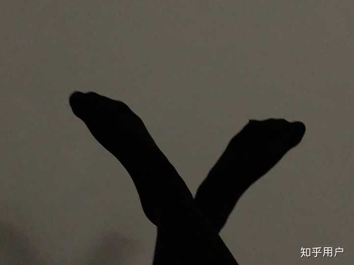 女孩子长着一双大脚是怎样的体验?