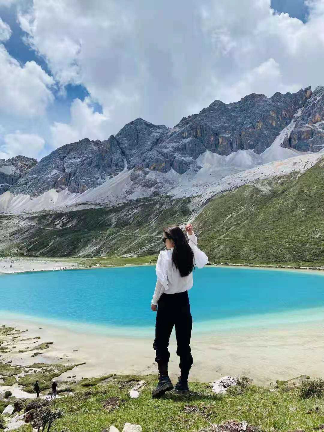 川藏奇兵自驾定制游 的想法: 稻城亚丁有你想象中的一切,也有你想象之