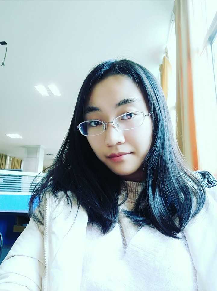 附一张丑照