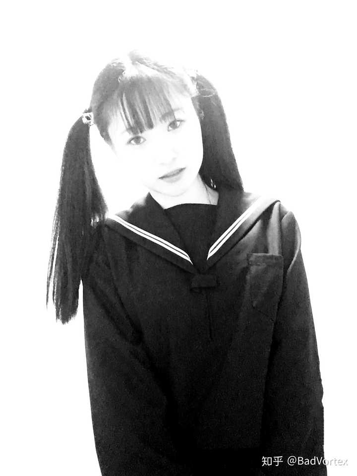 有没有好看的小姐姐穿jk制服的头像?