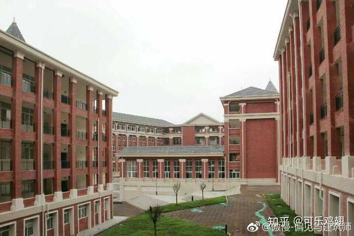 六盘水市高中城怎么样?