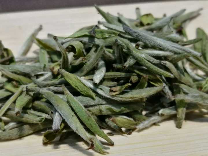 红茶,青茶,绿茶,白茶,黑茶,黄茶.