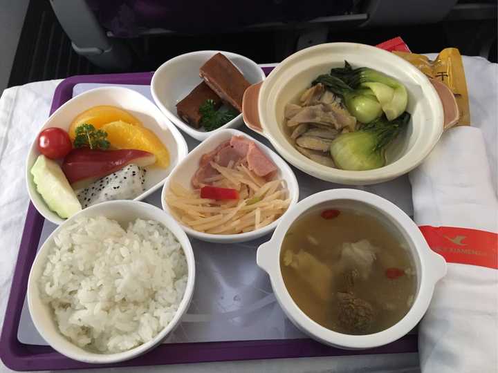 厦门航空的飞机餐怎么样,有图可以晒一下吗?