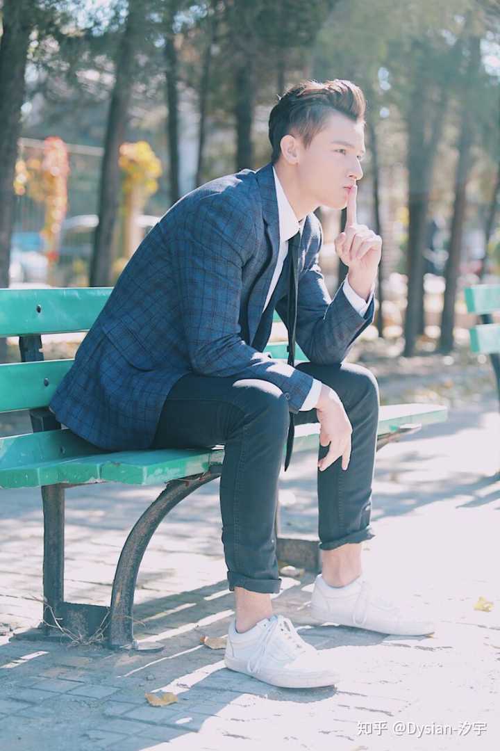 如何评价《非正式会谈》第三季俄罗斯代表萨沙?