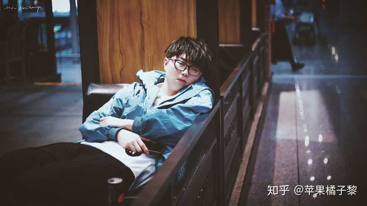 有什么毛不易好看可爱帅气萌萌的图吗?