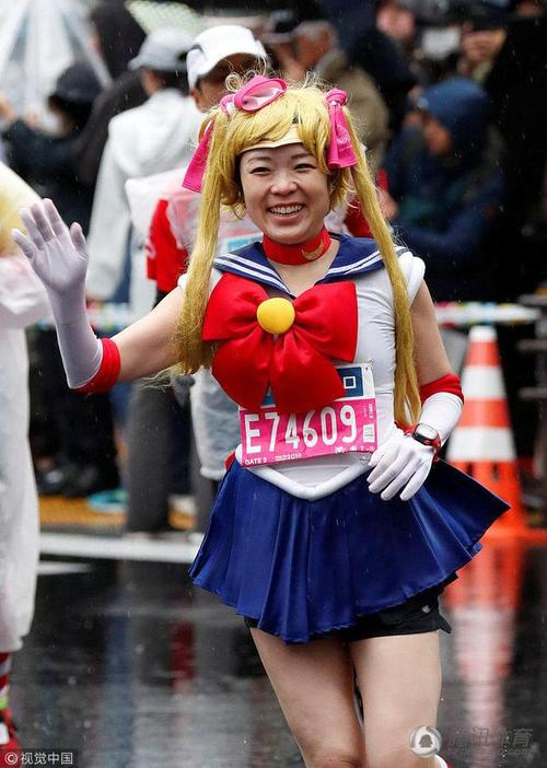 这位叔叔成功唤起了我们队童年的回忆 加油!jk大叔!