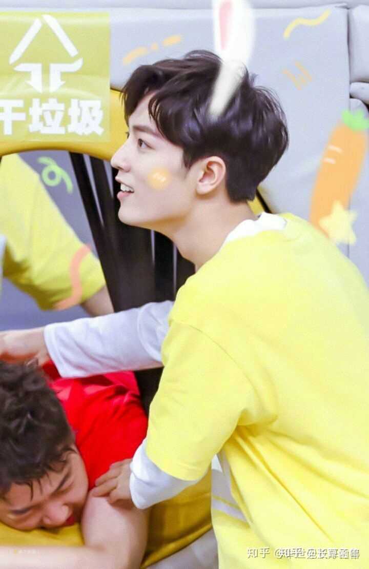 如何评价8月10日肖战王一博在快乐大本营的表现?