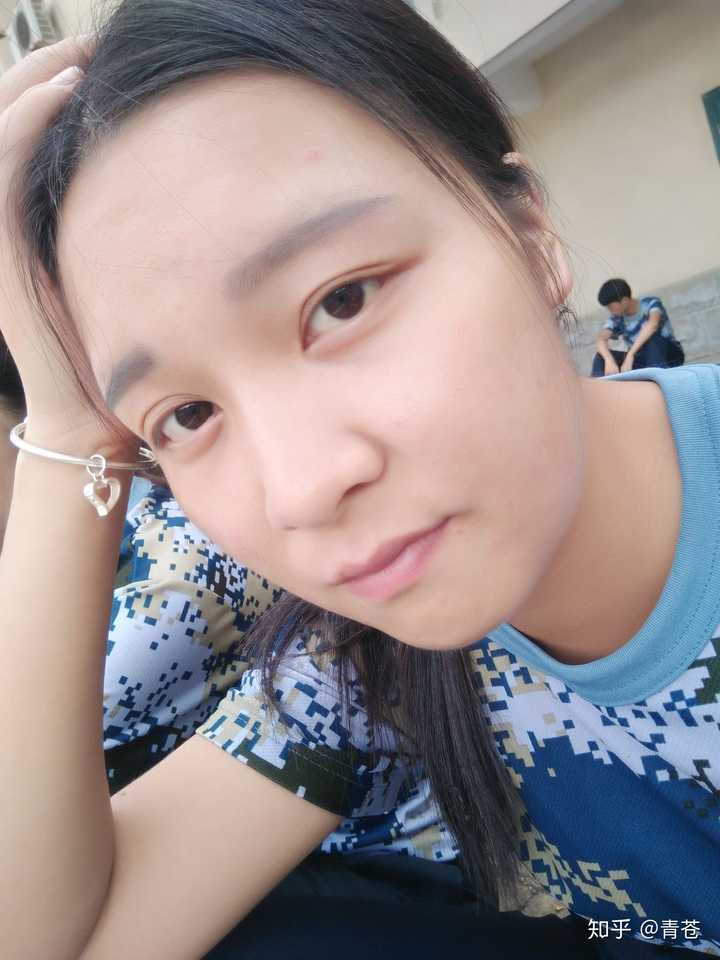 现实中女大十八变的案例,更多是因为什么因素?