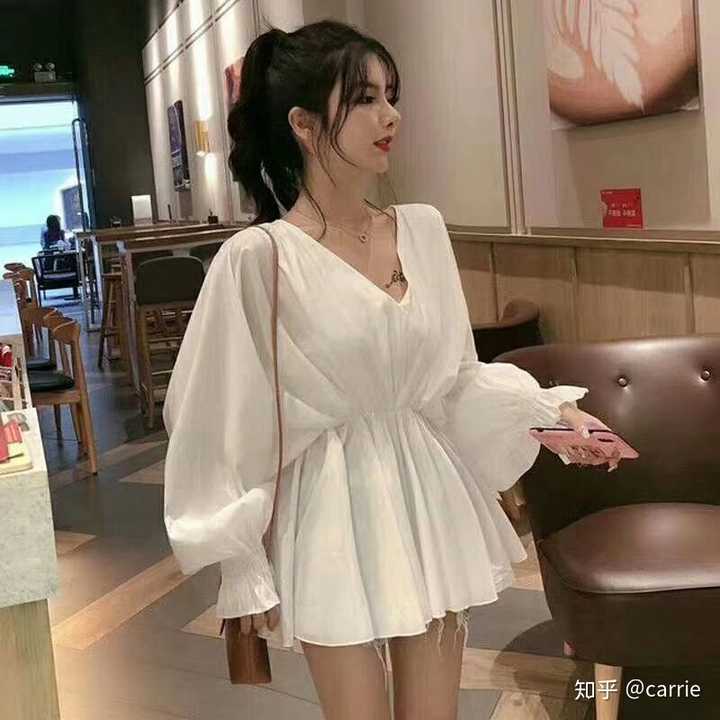 推荐一些适合20岁女生穿的短袖,有活力,森女一些的?