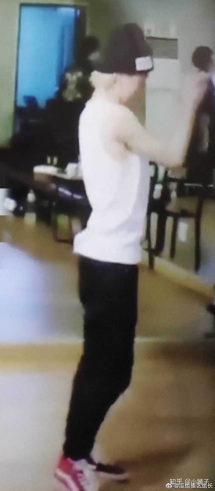 王一博到底有多白