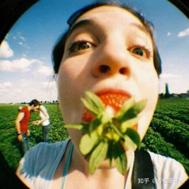 求一些酷酷的欧美女头像和一些搞笑的欧美萌娃?