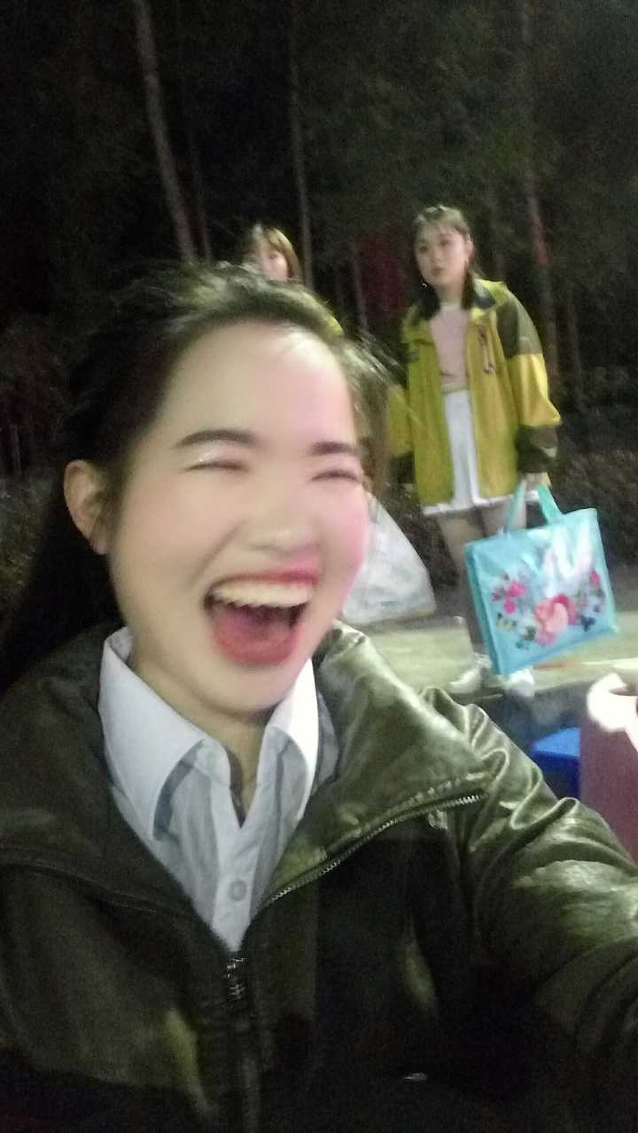 你有哪些笑容灿烂的照片?