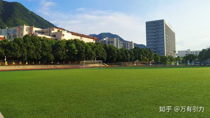 湘南学院王仙校区宿舍什么样子啊?