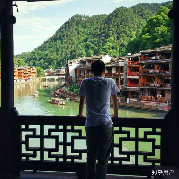 三四十岁的男同性恋的生活是怎样的?