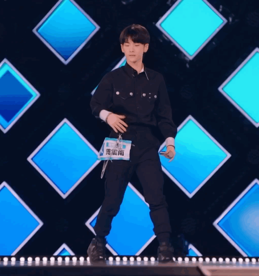 第一个哈哈哈) 下面吃手南上线啦 下面康康其他壶人,南南有机会再更喔