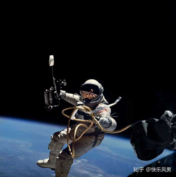 有什么适合男生的微信头像?
