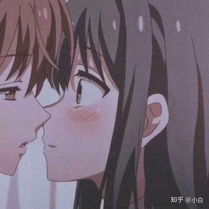 求比较污的情侣头像?
