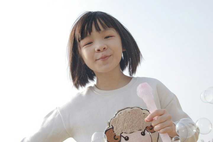 十七八岁的女孩子应该是什么样的?