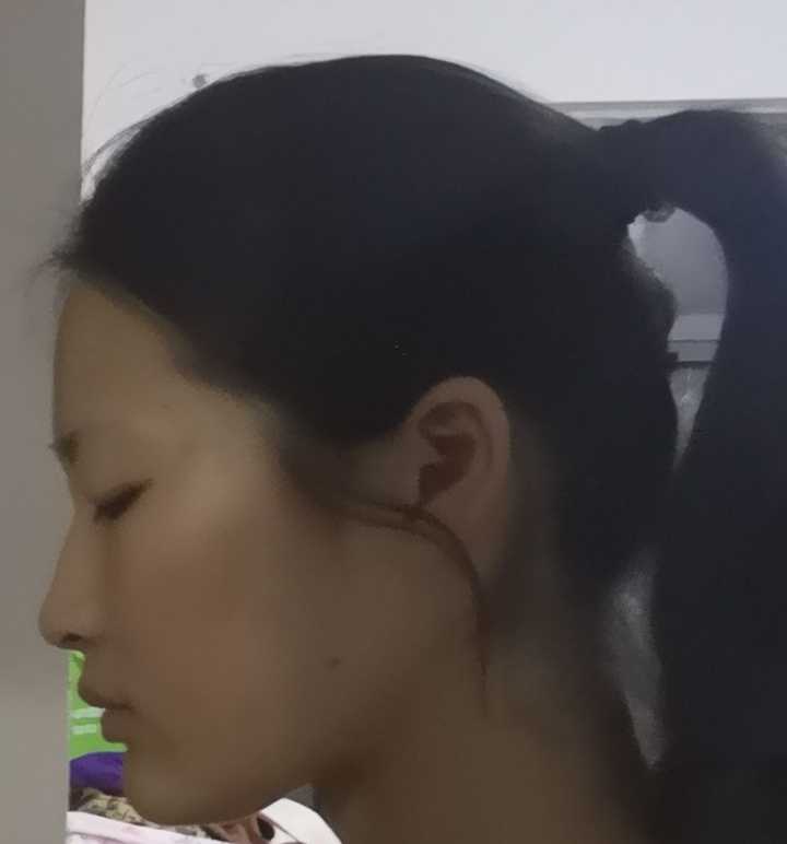 女孩子究竟是扁头好看还是圆头好看?