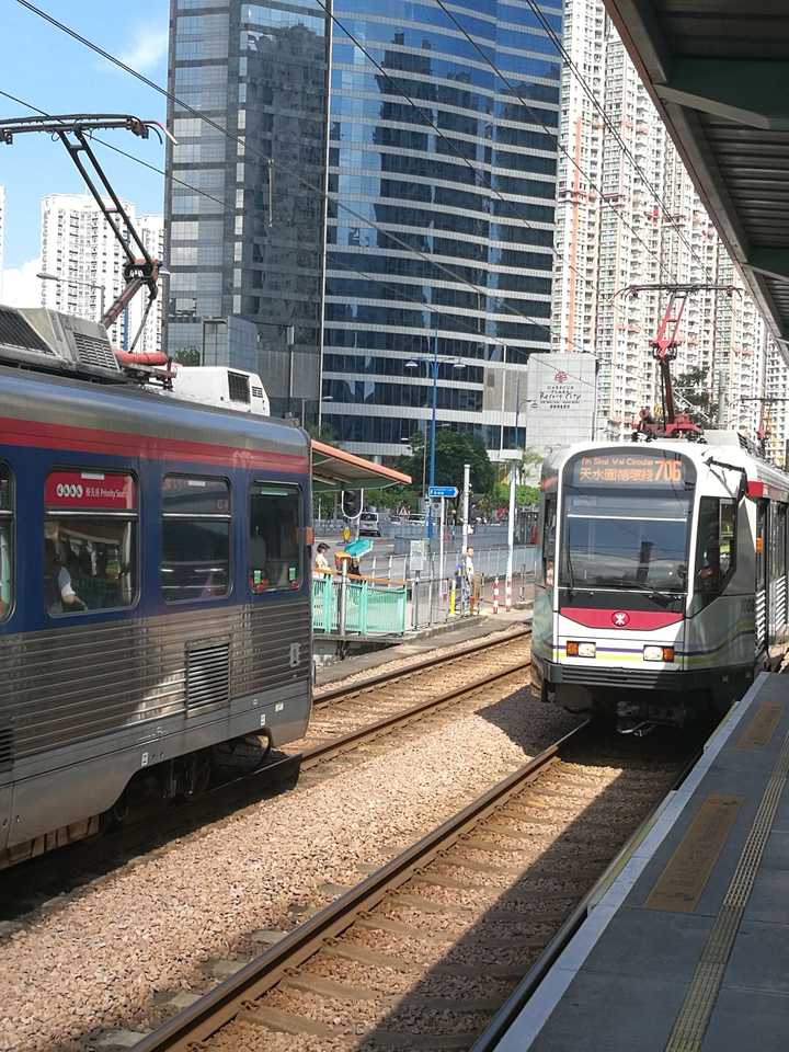 香港轻铁配线图(摘自英文wiki)