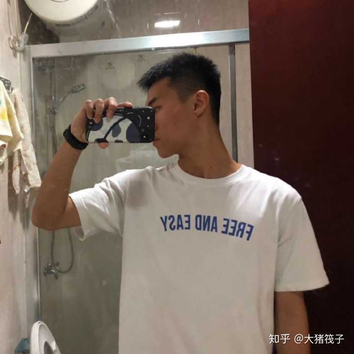 男生自拍有什么技巧?