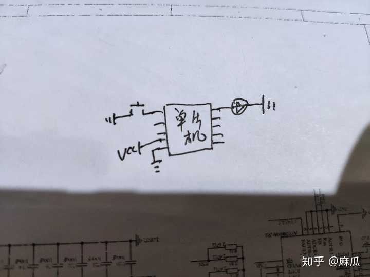 控制一个led灯亮,灭,电路图怎么画?