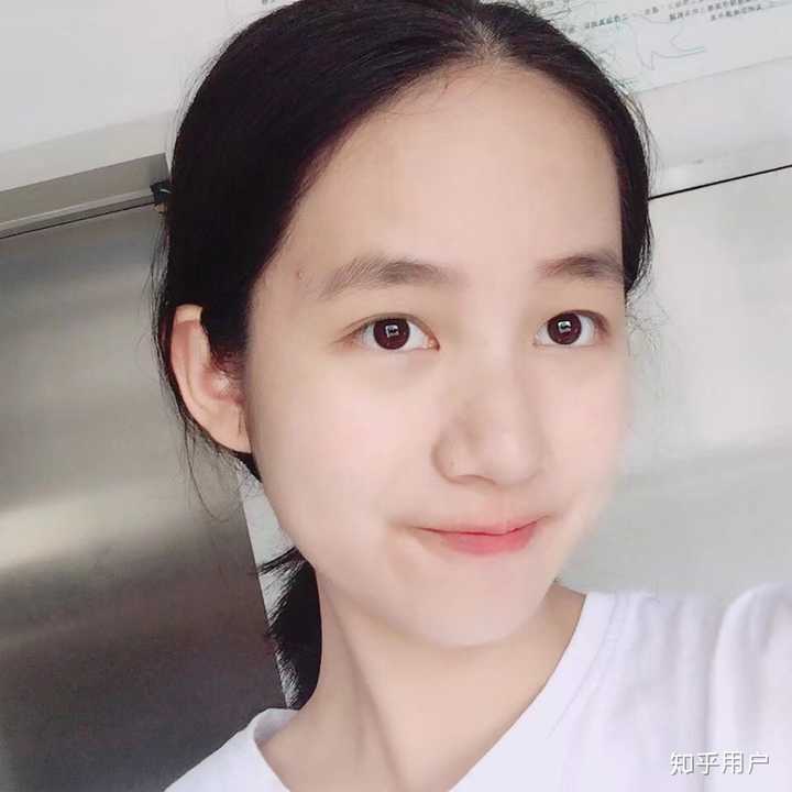 女生素颜能漂亮到什么程度?