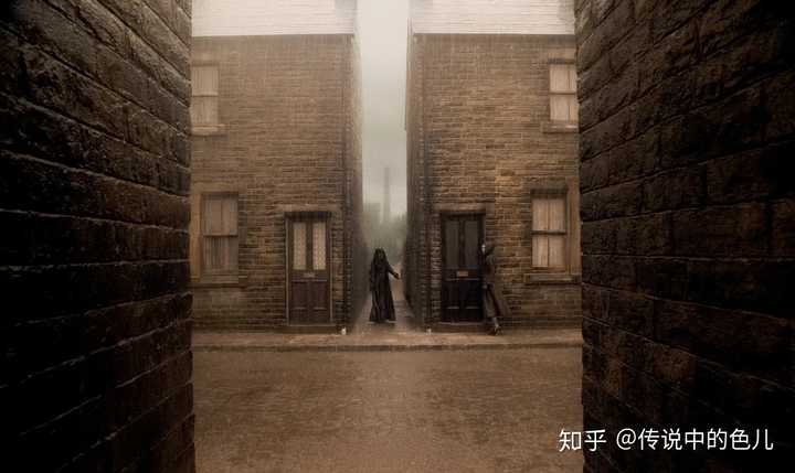 人文版哈利波特里面地名「蜘蛛尾巷」是否是误译?